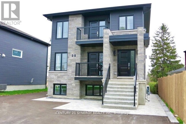property at 100 Laurier St
