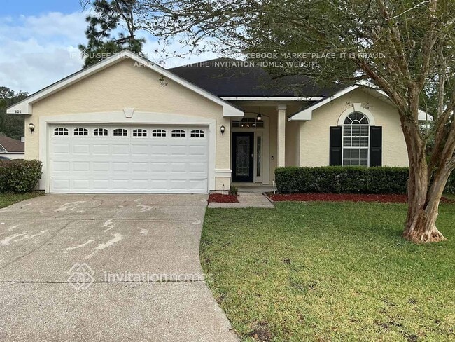 property at 601 Sweetwater Pl