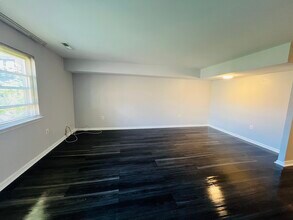 404 N Armistead St in Alexandria, VA - Foto de edificio - Building Photo