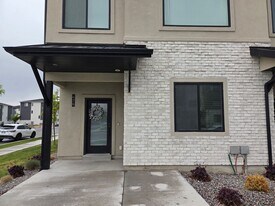 476 S 900 W in American Fork, UT - Building Photo