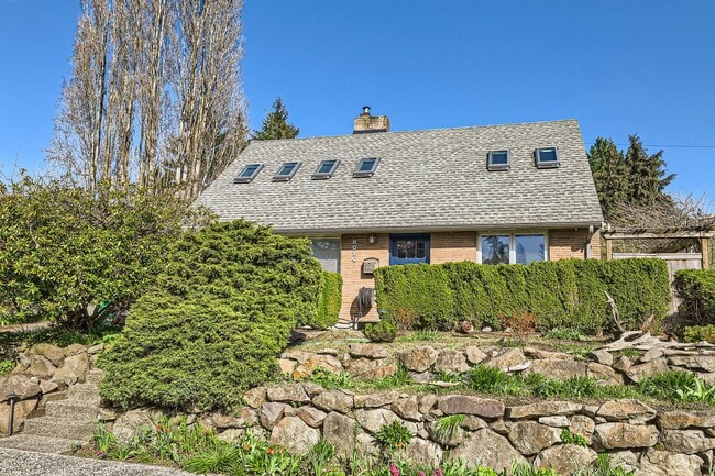 property at 8014 41st Ave NE