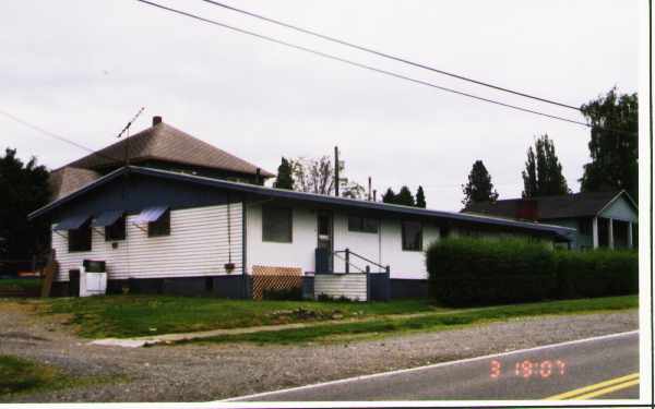 202 2nd St in Snohomish, WA - Foto de edificio