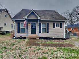 426 Kinsey Blvd in Nashville, TN - Building Photo