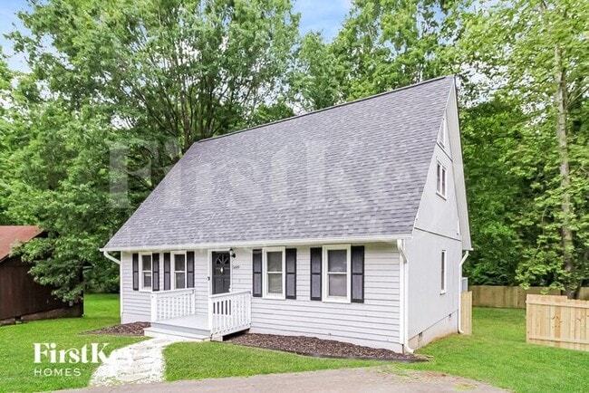 5009 Pinewood Ct in Winston-Salem, NC - Building Photo - Building Photo