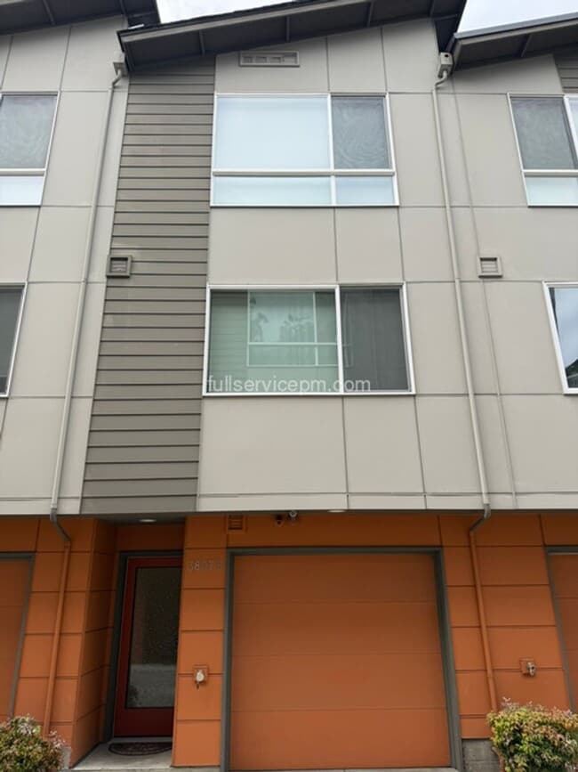 property at 3807B Martin Luther King Jr Way S