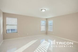 6801 Lake Jackson Dr in Arlington, TX - Building Photo - Building Photo