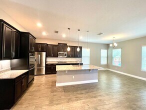 1673 Pink Dogwood Wy in Oviedo, FL - Building Photo - Building Photo