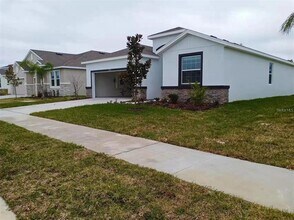 13372 Golden Lime Ave in Spring Hill, FL - Building Photo - Building Photo