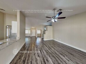 531 Trocadero St in Henderson, NV - Foto de edificio - Building Photo