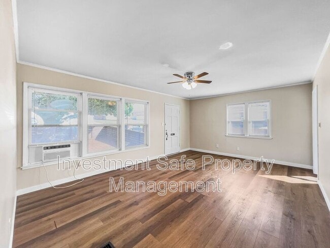 property at 2332 Westwood St