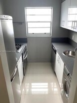 1604 Drexel Ave, Unit 207