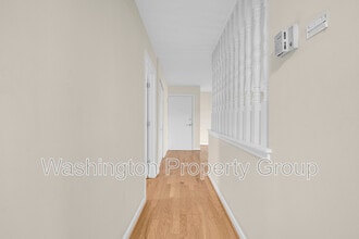 736 Quince Orchard Blvd in Gaithersburg, MD - Building Photo - Building Photo