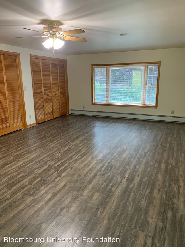 5 York Rd in Bloomsburg, PA - Building Photo - Building Photo