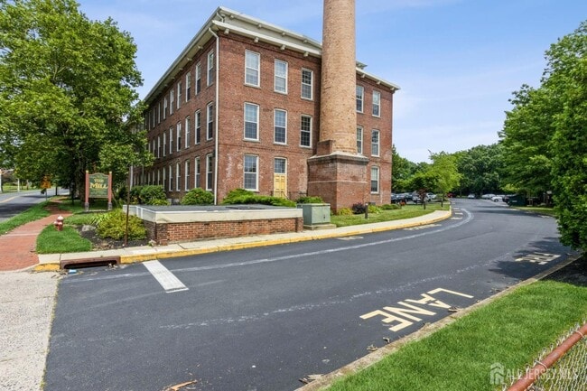 40 Washington Ave in Milltown, NJ - Building Photo - Building Photo