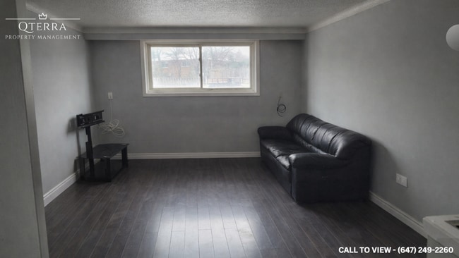 480 Speedvale Av E in Guelph, ON - Building Photo - Building Photo