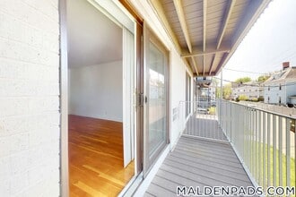 134 Summer St, Unit 48 in Malden, MA - Foto de edificio - Building Photo