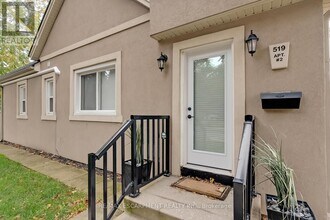 519 Elizabeth St in Burlington, ON - Building Photo - Building Photo