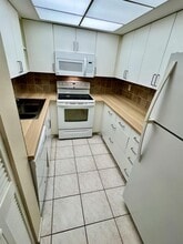 2699 Seville Blvd in Clearwater, FL - Building Photo - Building Photo