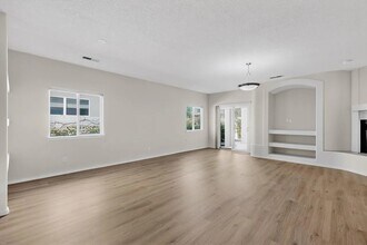 3812 Pinon Jay Ct NW in Albuquerque, NM - Building Photo - Building Photo