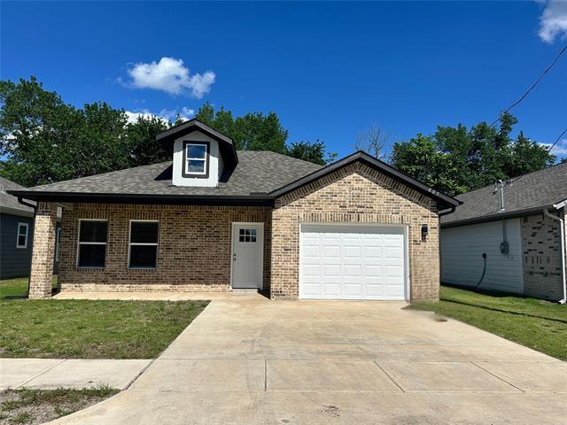 805 Sayle St in Greenville, TX - Building Photo - Building Photo