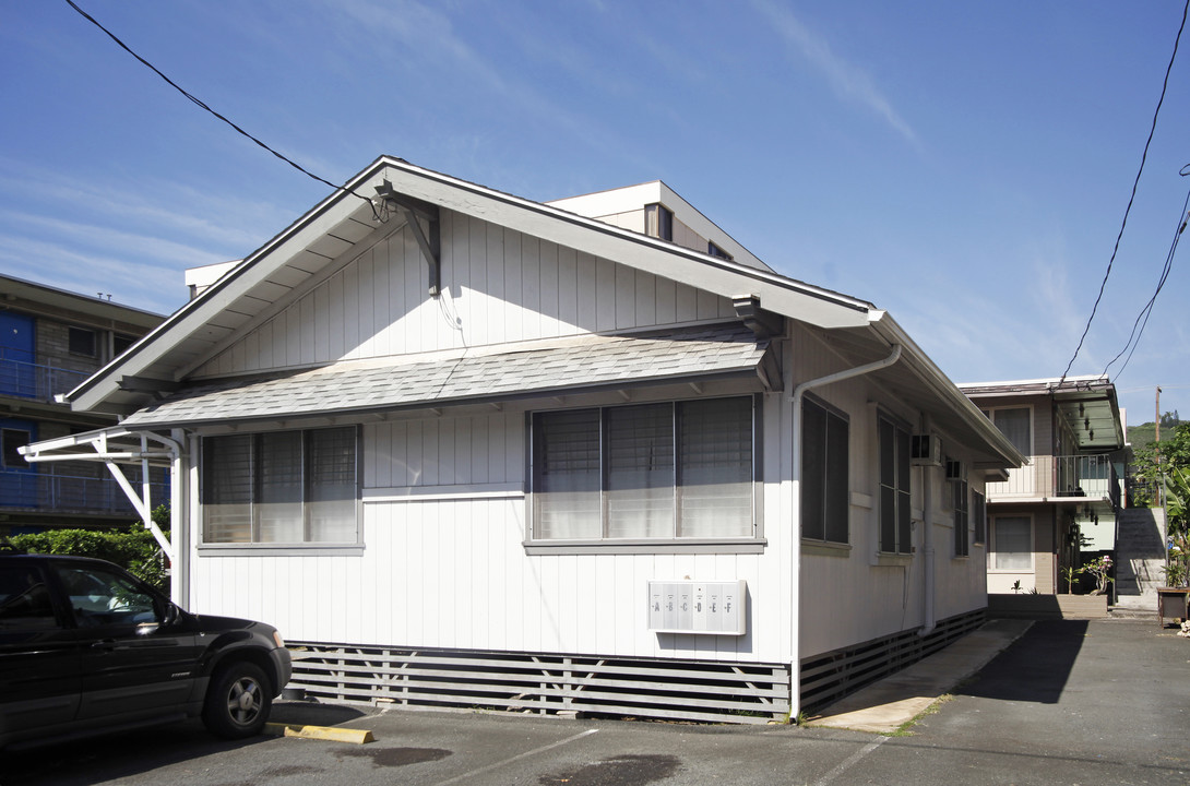 1436 Liholiho St in Honolulu, HI - Building Photo