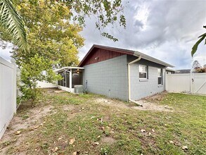 5305 Flying Eagle Ln in Kissimmee, FL - Building Photo - Building Photo