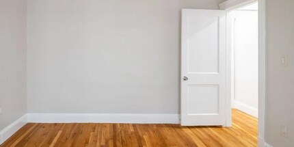 116 Hillside St in Boston, MA - Building Photo - Building Photo