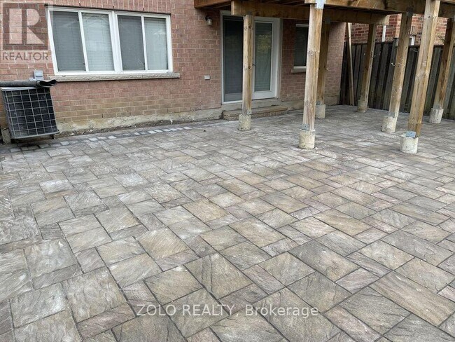 33 Styles Crescent in Ajax, ON - Building Photo - Building Photo