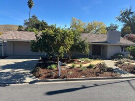 485 Butterfield Pl in Moraga, CA - Building Photo