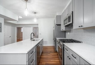 408 Monroe St in Hoboken, NJ - Building Photo - Building Photo