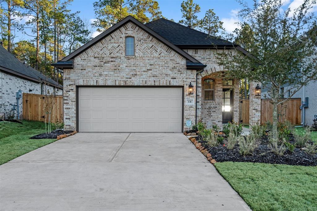131 Lukewood Cir in Willis, TX - Building Photo