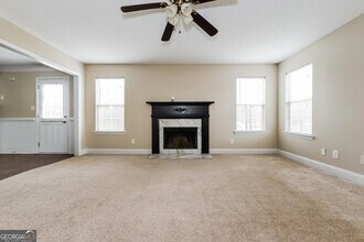 301 Lyman Ct in Mcdonough, GA - Building Photo - Building Photo