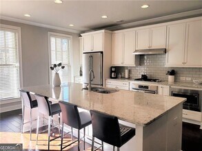 4009 Vickery Gln in Roswell, GA - Building Photo - Building Photo