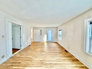 23 Gardner Ave in Brockton, MA - Building Photo - Building Photo