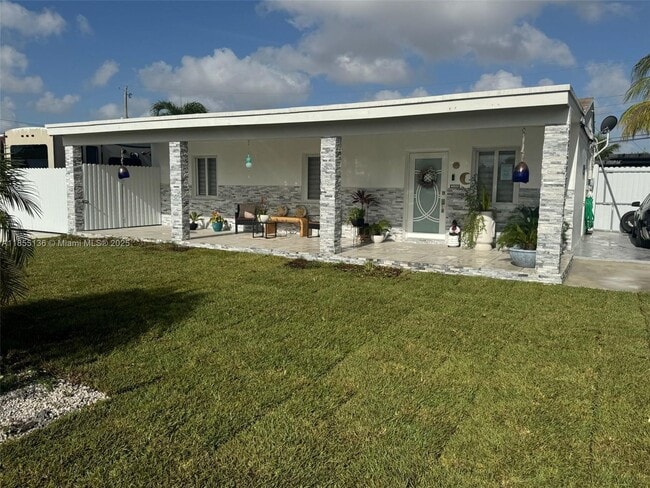 property at 3480 E 9th Ct