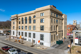 City Hall Lofts in Kansas City, KS - Foto de edificio - Building Photo