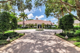 1504 Breakers W Blvd in West Palm Beach, FL - Building Photo - Building Photo
