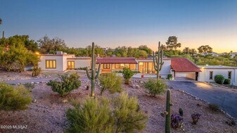 2940 E Camino Juan Paisano in Tucson, AZ - Building Photo