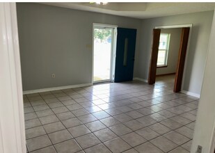 213 Deer Run Dr in Schriever, LA - Building Photo - Building Photo