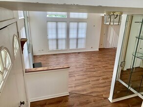 610 Sturnbridge Ln in Schaumburg, IL - Building Photo - Building Photo