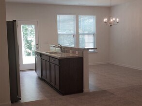 101 E Grove Point Dr in Clayton, NC - Building Photo - Building Photo
