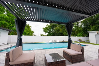 2627 Ambergate Rd in Winter Park, FL - Foto de edificio - Building Photo