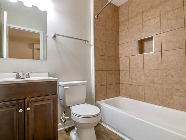 property at 1025 Rosedale Ave