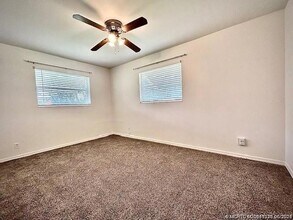2387 SE Harrison St in Stuart, FL - Building Photo - Building Photo