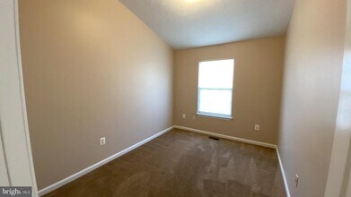 3230 Halcyon Ct in Ellicott City, MD - Building Photo - Building Photo