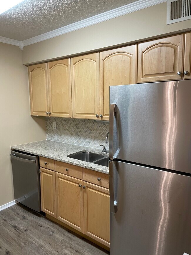 1311 Old Hammond Chase Rentals in Sandy Springs, GA