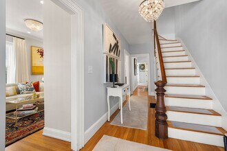 40 Mead St in Somerville, MA - Building Photo - Building Photo