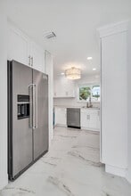 331 Tequesta Dr in Jupiter, FL - Building Photo - Building Photo