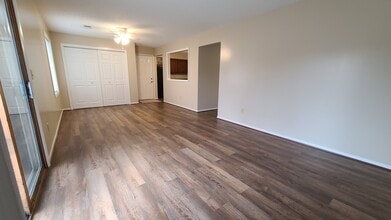 1497 4th St W, Unit 2 in Hastings, MN - Building Photo - Building Photo