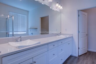 495 Daffodil Dr in Merced, CA - Building Photo - Building Photo